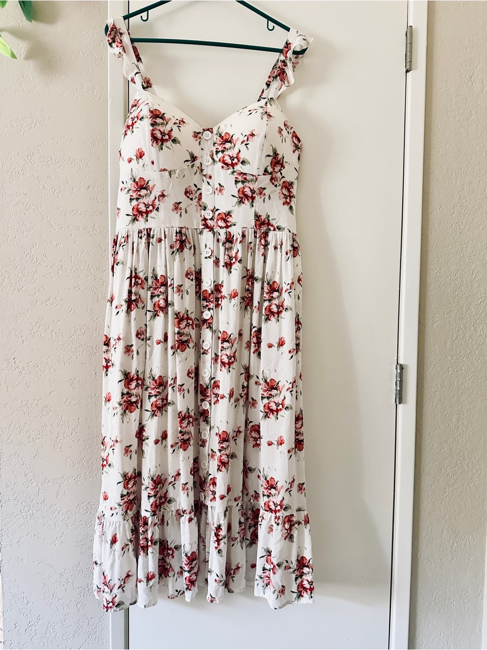 BOG Collective Floral Smocked Midi Dress -XL- Button-Front- ruffled hem - Picture 2 of 10